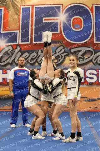 Canyon Lake Middle School CLMS Advanced Stunt