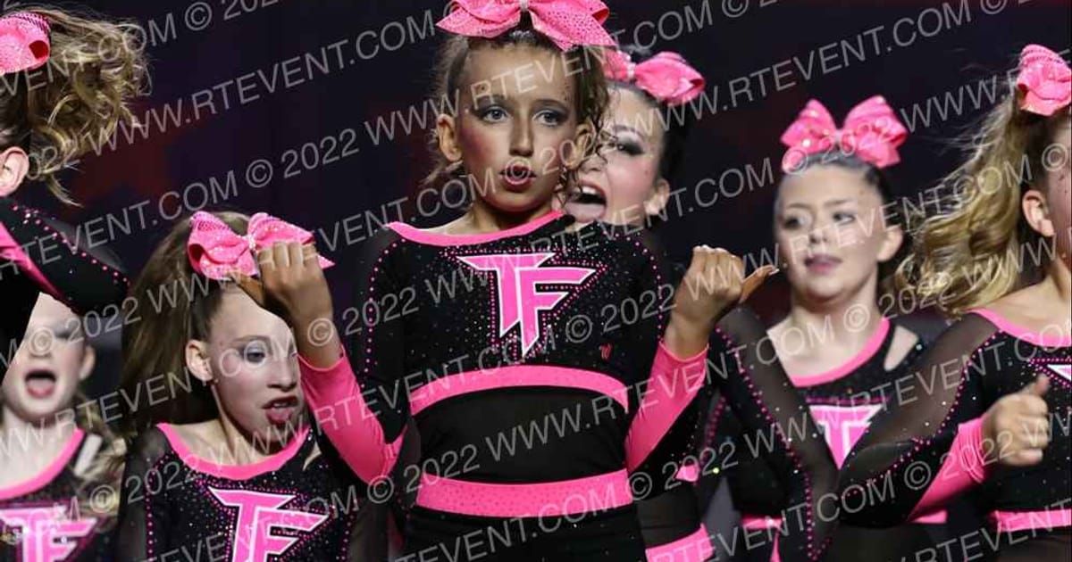 Titanium Force Cheer Shock · Jamfest Cheer Super Nationals