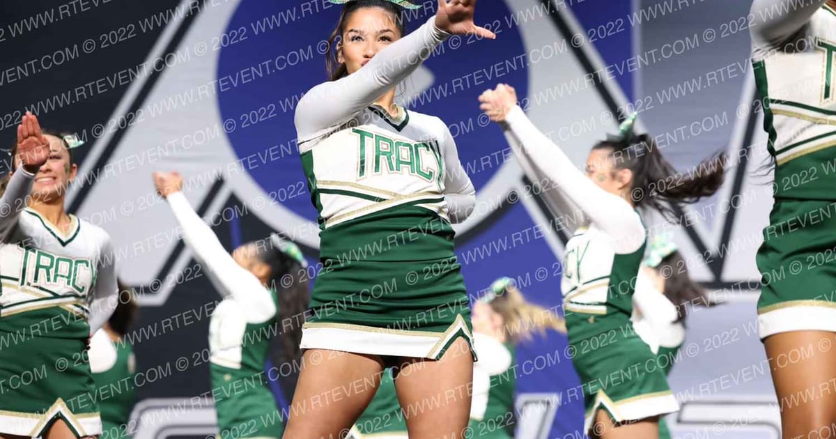 TRACY HIGH SCHOOL CHEER · California Youth and School Championship