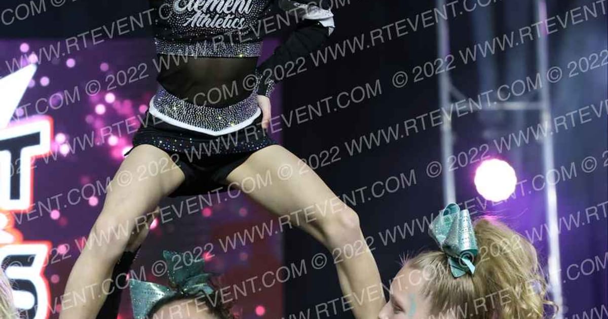 Element Athletics MKE Cyclones · Jamfest Cheer Super Nationals