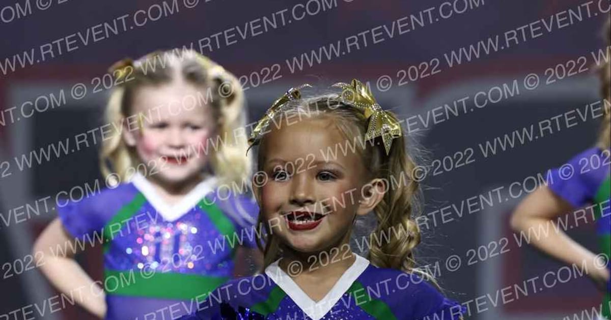 Indiana Ultimate Tiny Rebels · Jamfest Cheer Super Nationals