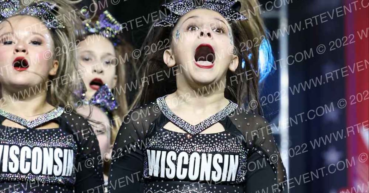 Wisconsin Elite Mavericks · Jamfest Cheer Super Nationals