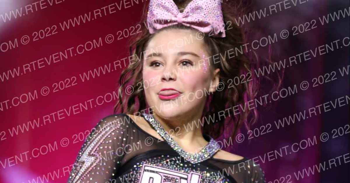 ReVolt Cheer & Tumble Phoenix · Jamfest Cheer Super Nationals