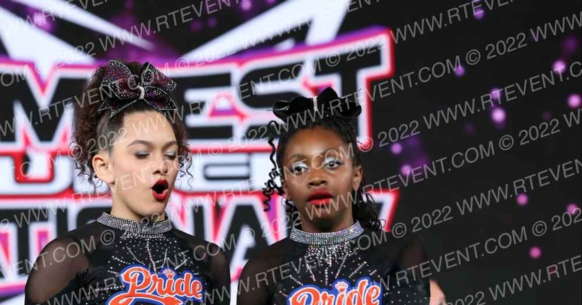 Pride of Illinois PSYCHICS · Jamfest Cheer Super Nationals