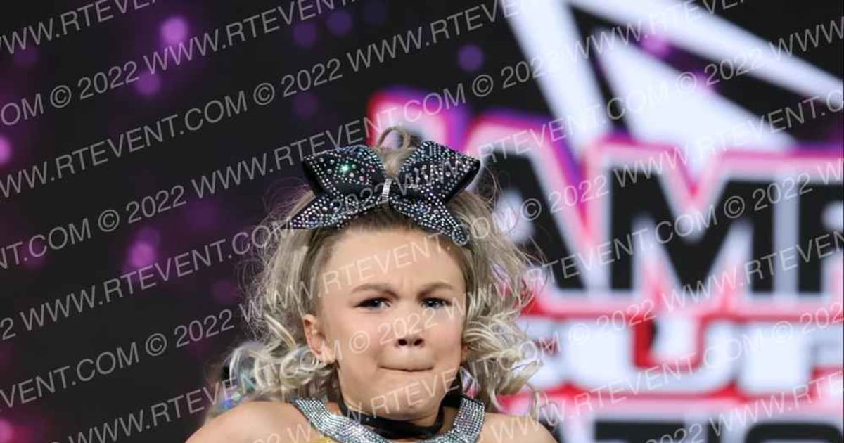 Platinum Athletics Midnight · Jamfest Cheer Super Nationals