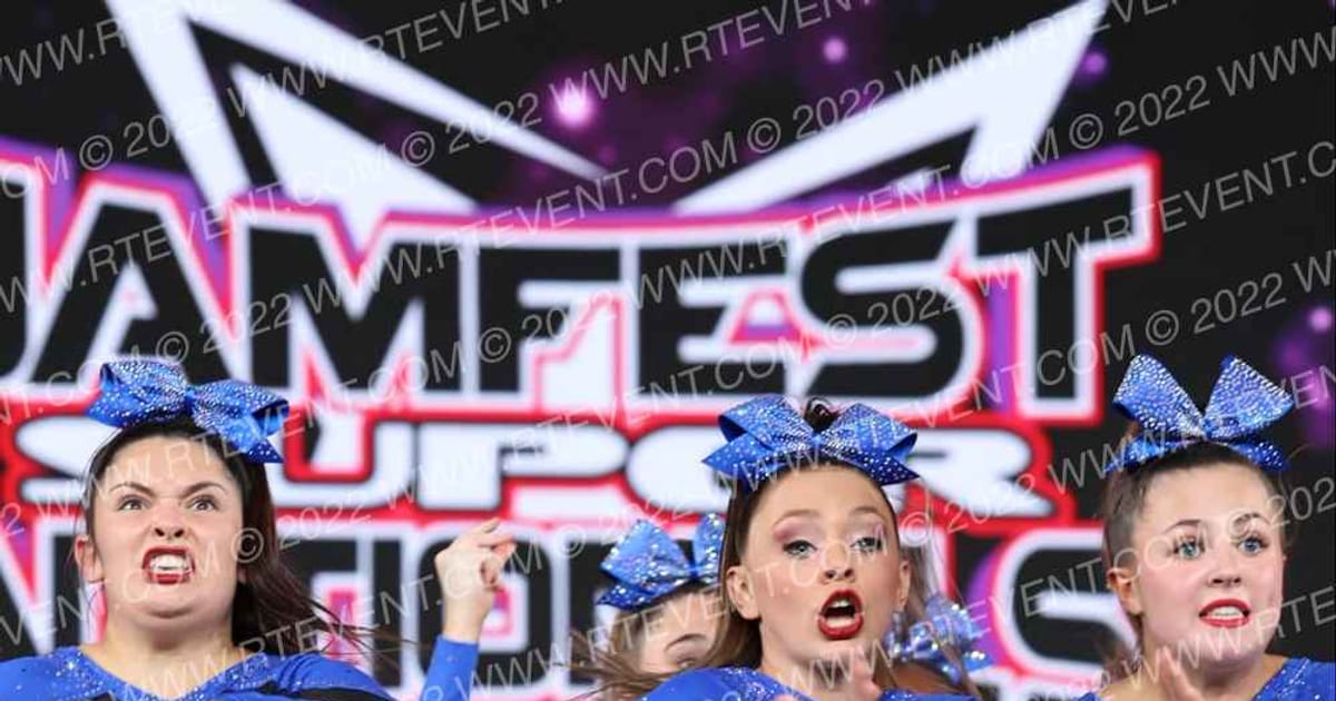 Cheer St Louis Majesty · Jamfest Cheer Super Nationals