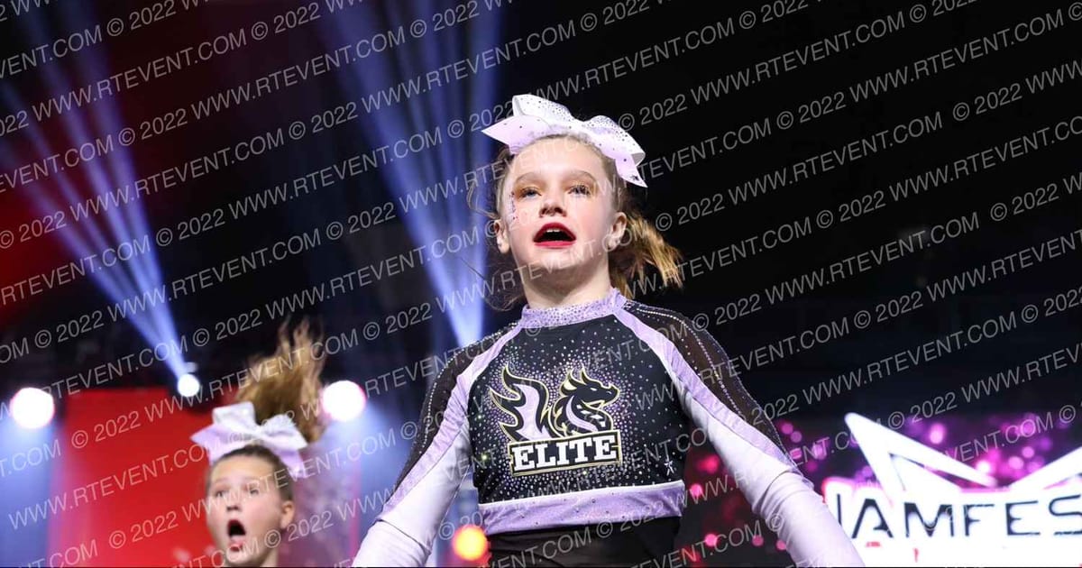 Dragons Elite Legends · Jamfest Cheer Super Nationals