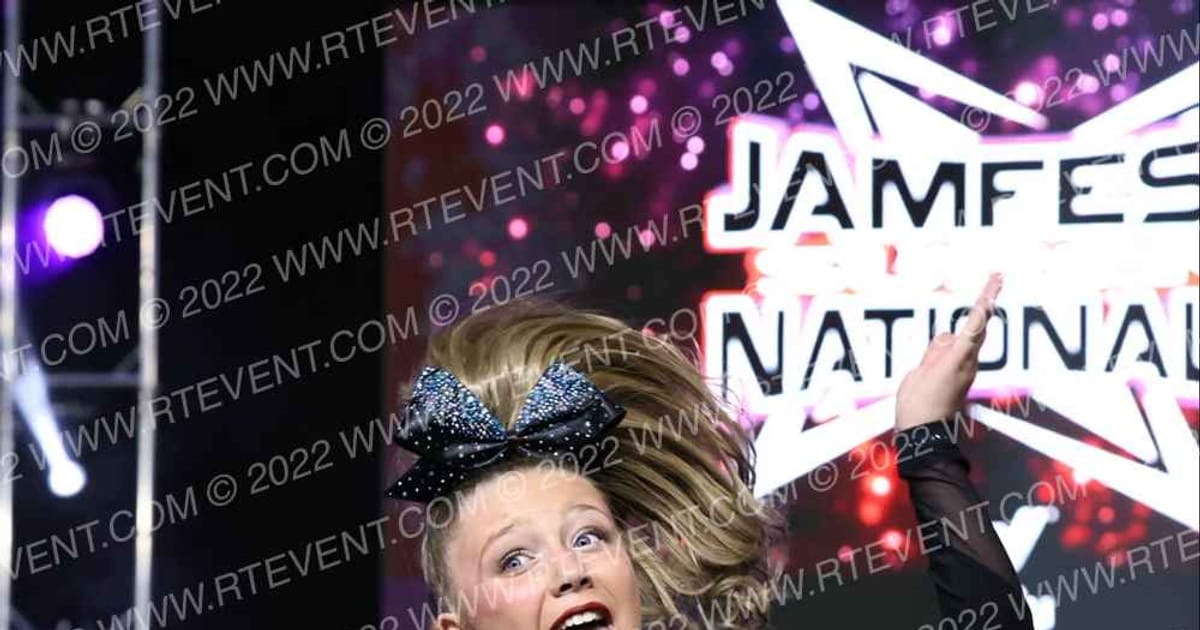 Cheer Extreme - Raleigh Lulu · Jamfest Cheer Super Nationals