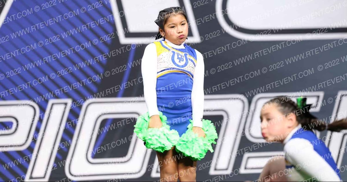 DOS PALOS BRONCO YOUTH CHEER PEEWEES · California Youth and School Championship