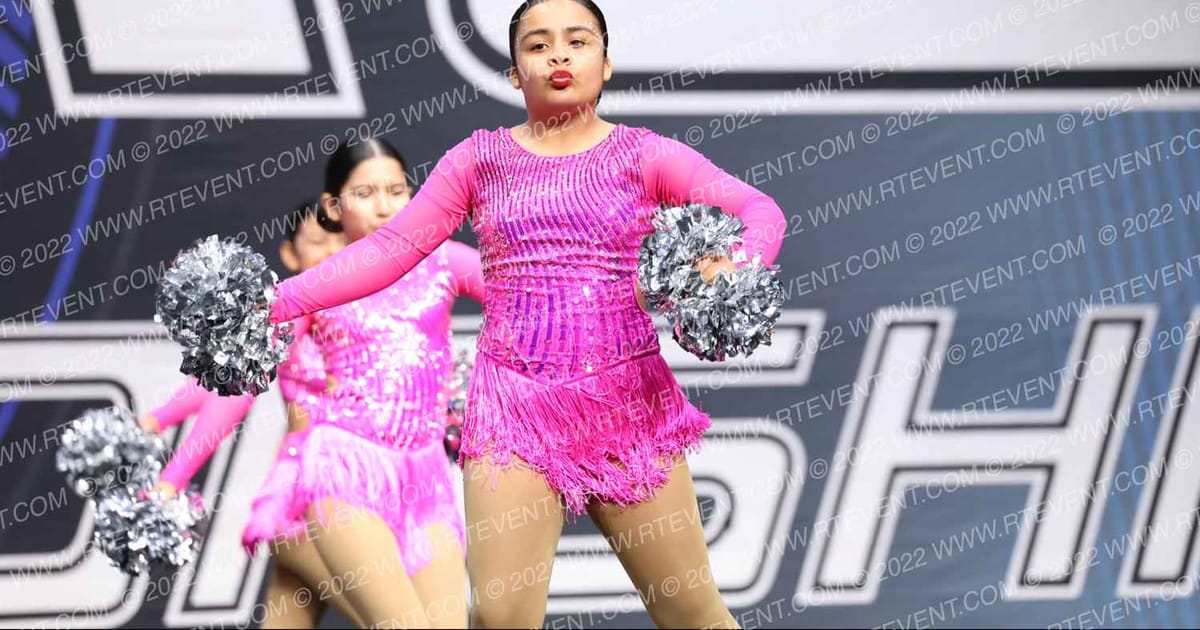 FIREBAUGH FALCON CHEER PEEWEES · California Youth and School Championship