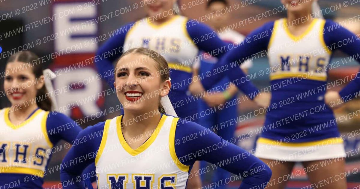 La Mirada High School Cheer JV Cheer · Cheerpros riverside