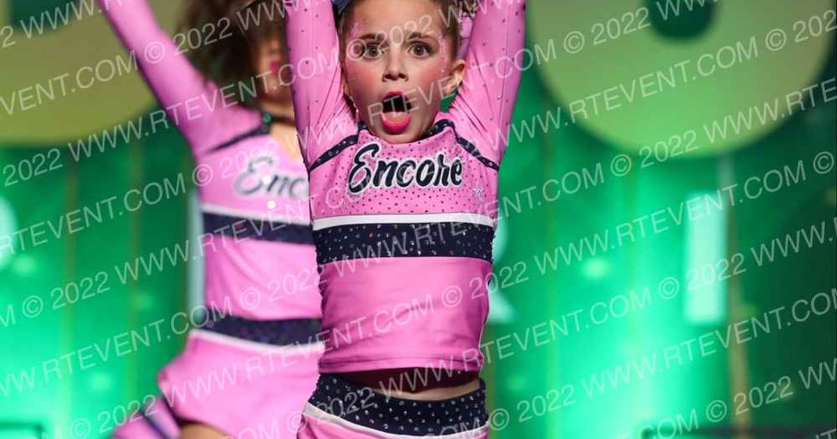 Encore Training LLC Pink Dreams Legends · Mardi Gras Nationals