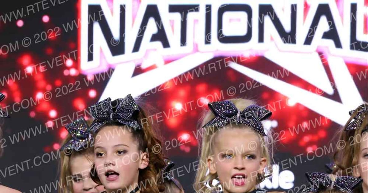 Platinum Athletics Sparkle · Jamfest Cheer Super Nationals