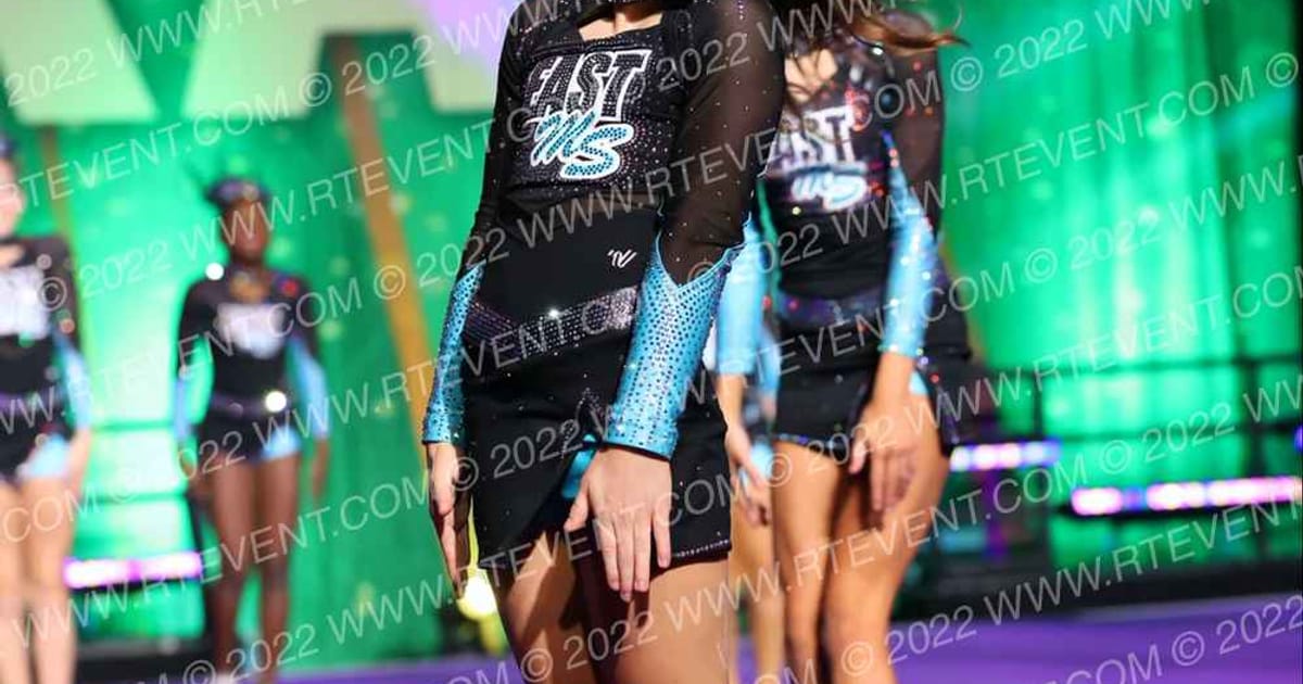 East Mississippi Cheerleading Lady Anaconda · Mardi Gras Nationals