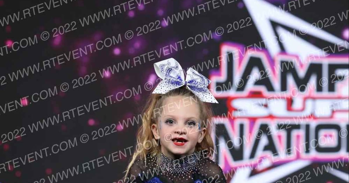 Cheer Athletics - Chicago Firecrackers · Jamfest Cheer Super Nationals