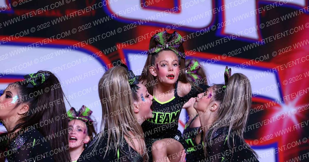 Carolina Dream All Stars Glow · Spirit of Hope Grand Nationals