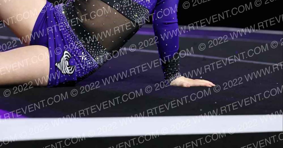 Knoxville Twisters Flurry · Jamfest Cheer Super Nationals