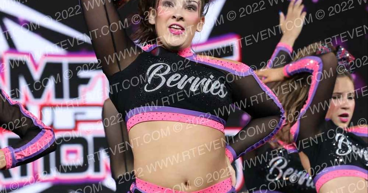 Cheer Extreme - Raleigh Berries · Jamfest Cheer Super Nationals