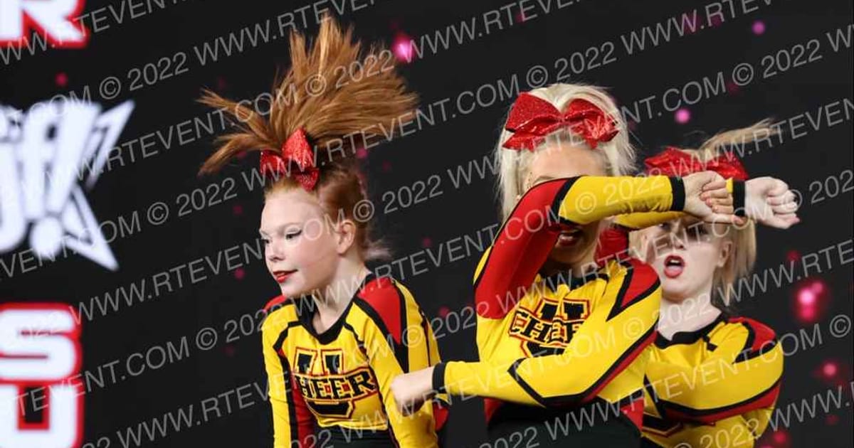 Terre Haute Cheer University Ninja Turtles · Jamfest Cheer Super Nationals