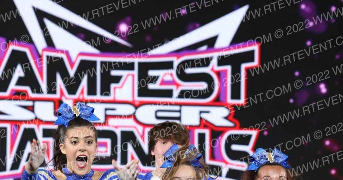 Gold Medal Gems Onyx · Jamfest Cheer Super Nationals
