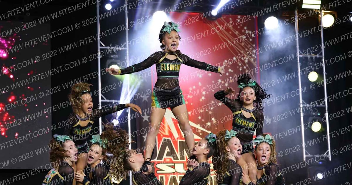 Element Elite Tumbling & Cheer Cobalt · Jamfest Cheer Super Nationals