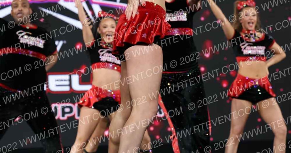 Famous Superstars SHAMELESS · Jamfest Cheer Super Nationals