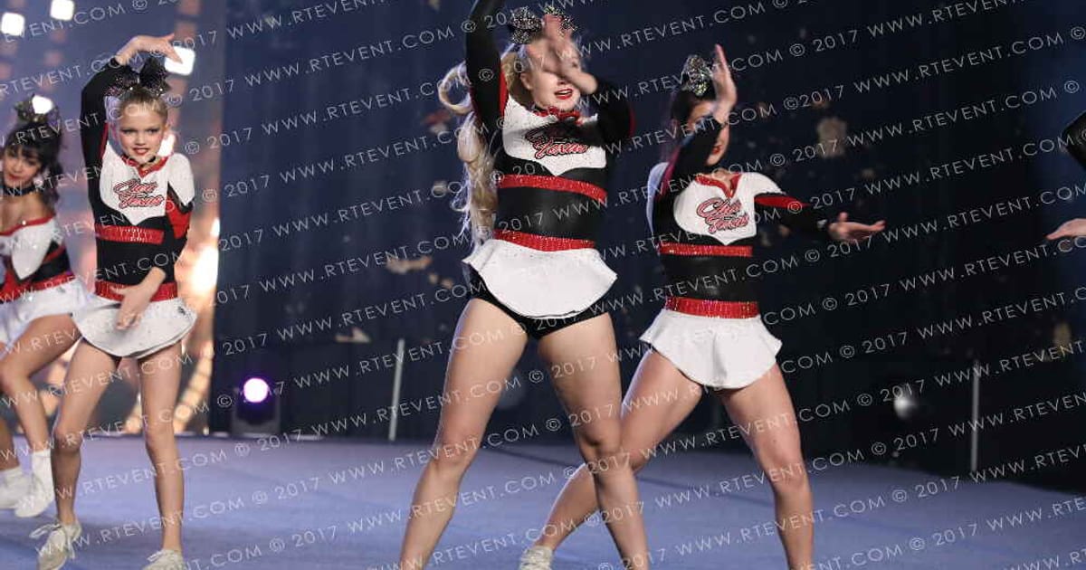 Cheer Texas Obsidian · Gold Rush Ft Worth
