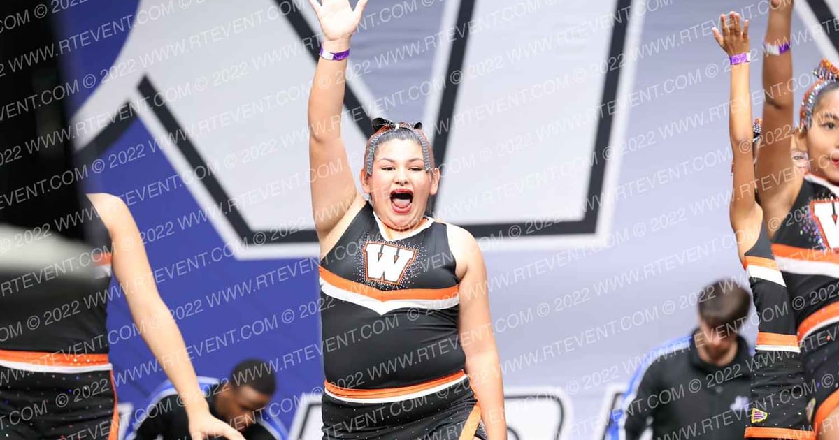 LA PUENTE WARRIORS PEE WEES · California Youth and School Championship