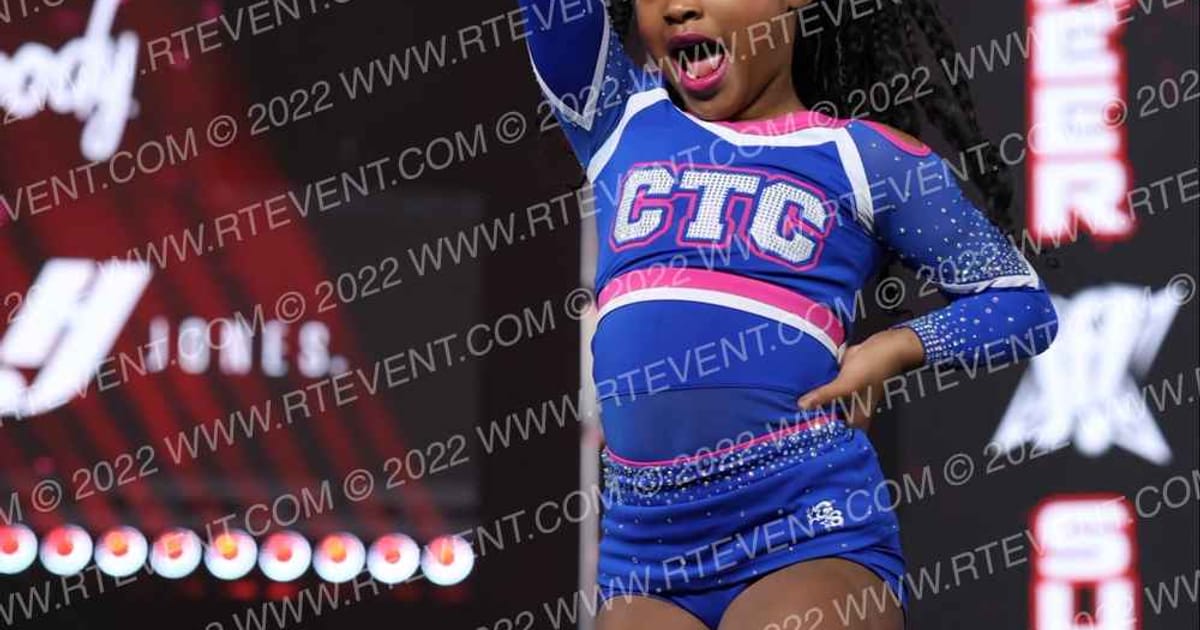 Cheertastic Co. Princess Diamonds · Jamfest Cheer Super Nationals