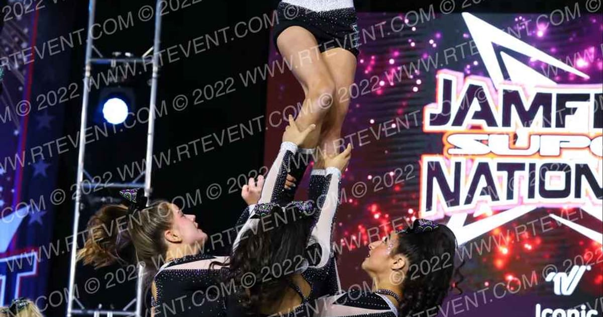 Louisiana Spirit Iconic · Jamfest Cheer Super Nationals