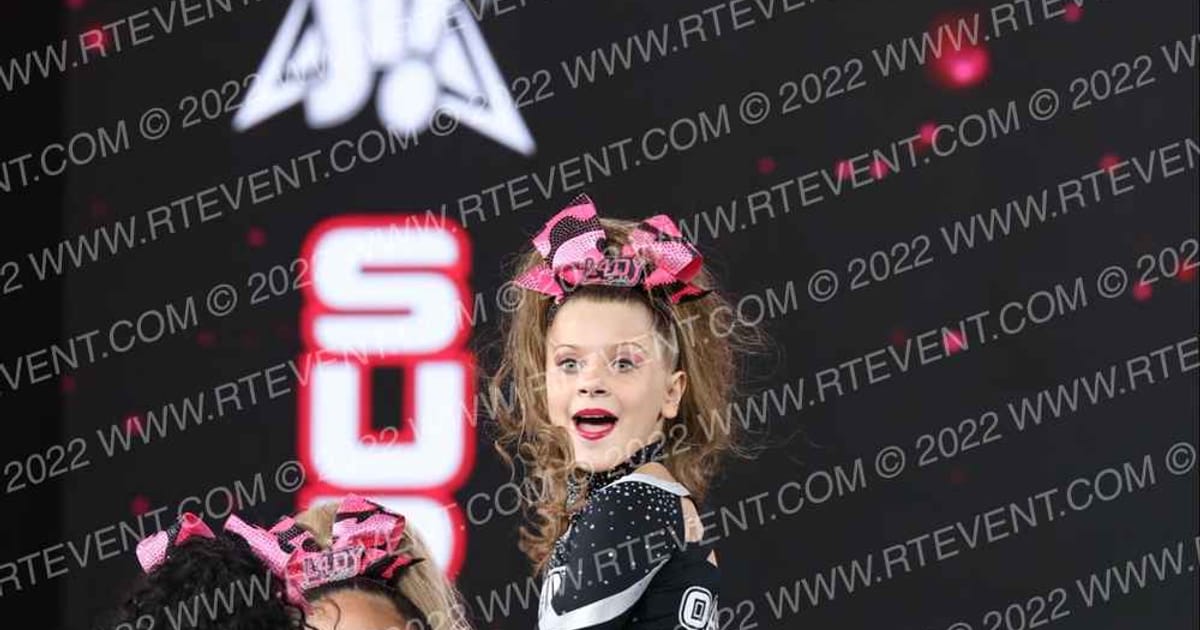 Top Gun All Stars L4dy Bullets · Jamfest Cheer Super Nationals