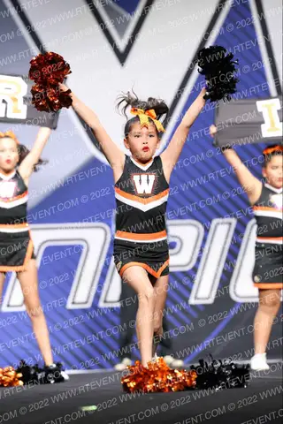 LA PUENTE WARRIORS JR PEE WEES