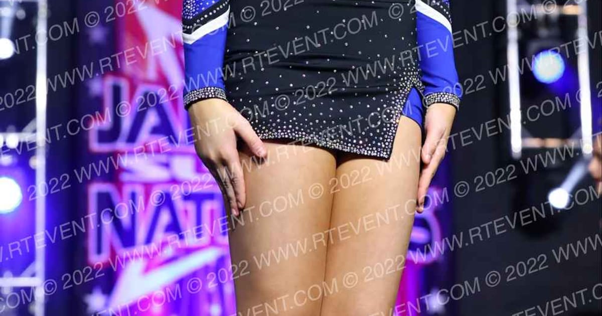 Cheer Athletics St. Louis Indigo Girls · Jamfest Cheer Super Nationals