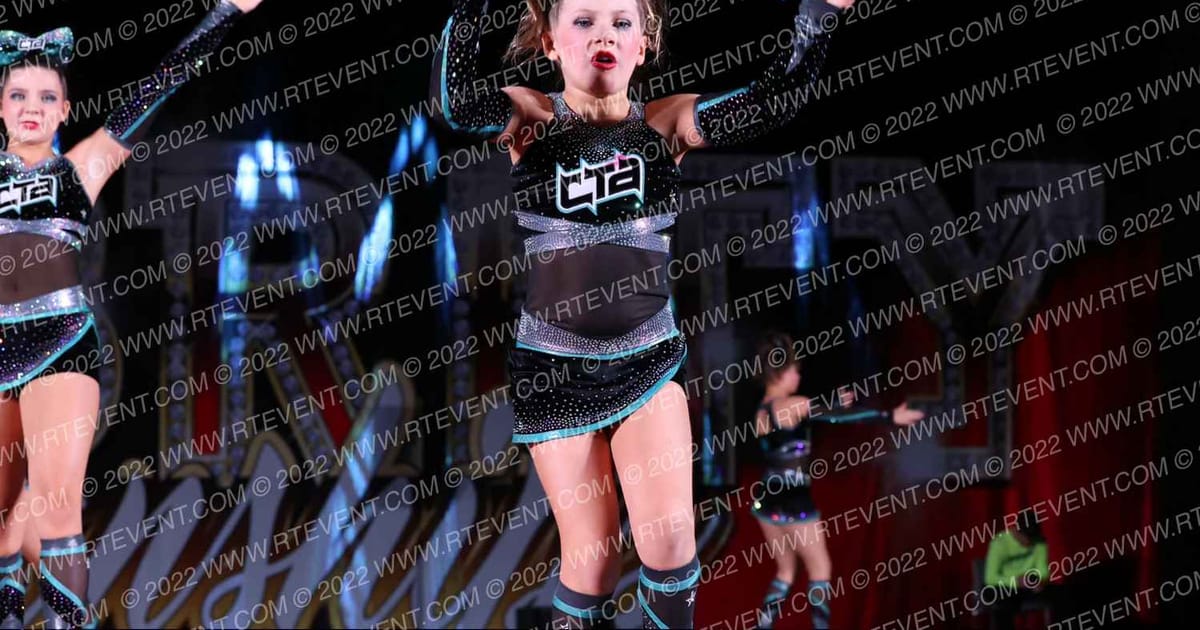 Cheer & Tumbling AllStars Sapphire · Celebrity OKC