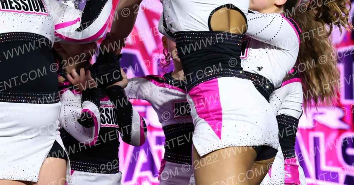 Hession Cheer Academy Pink Inferno · Jamfest Cheer Super Nationals