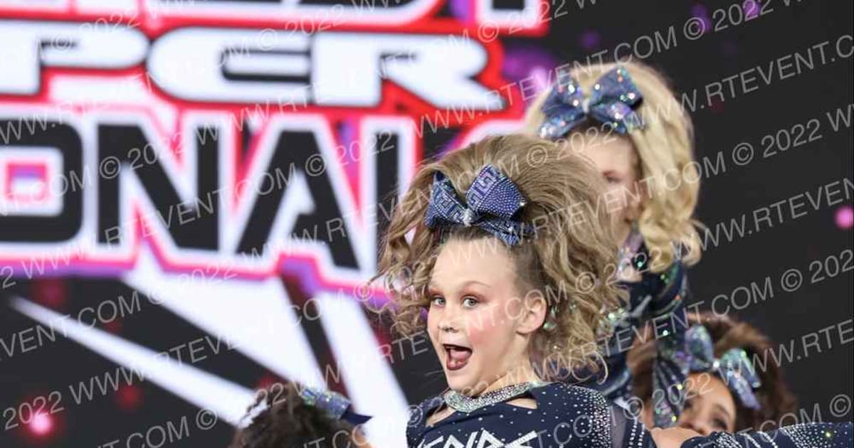 Aspire Cheer Academy Aura · Jamfest Cheer Super Nationals
