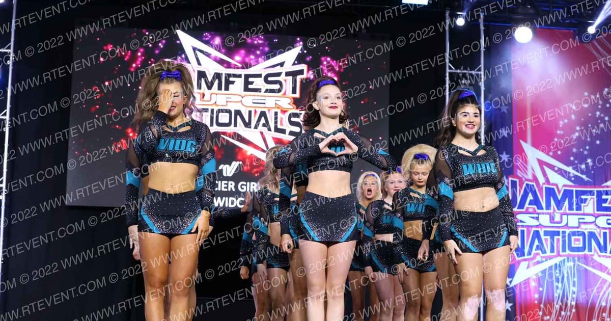 WIDC GLACIER GIRLS · Jamfest Cheer Super Nationals