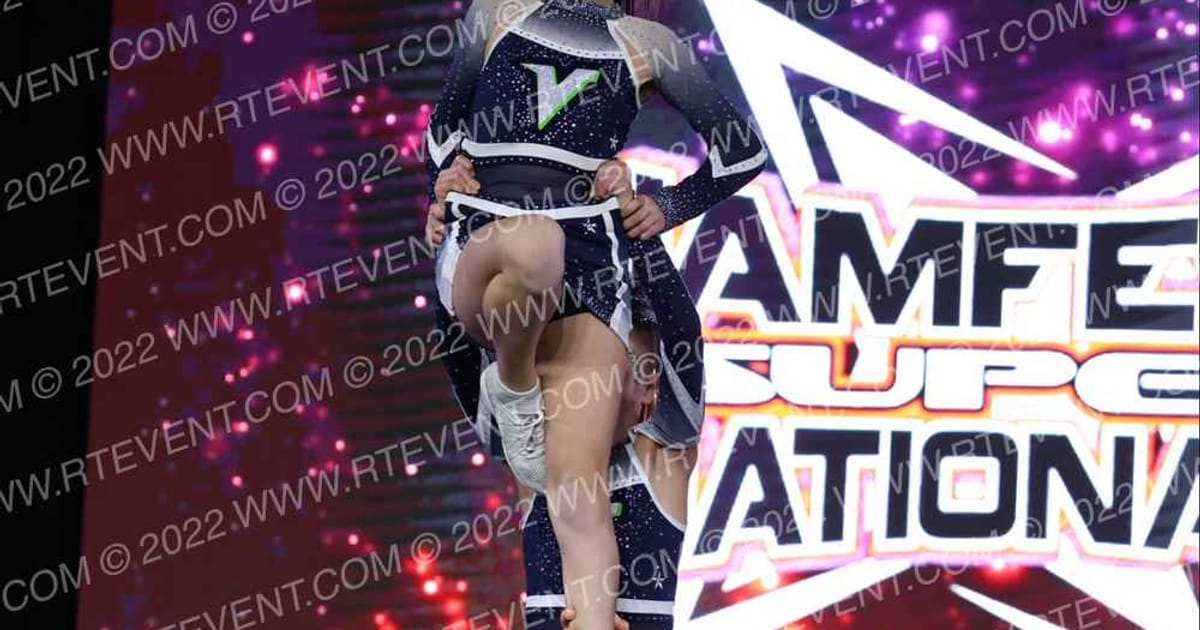 CheerVille OH Hook · Jamfest Cheer Super Nationals