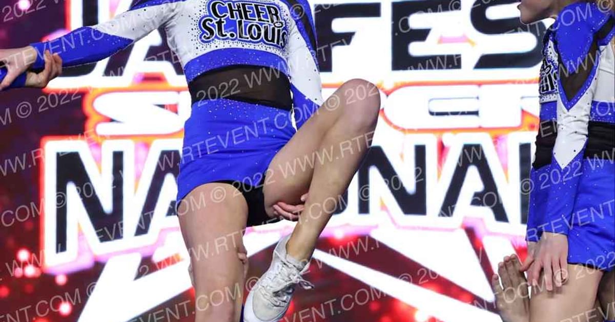 Cheer St Louis Radiance · Jamfest Cheer Super Nationals