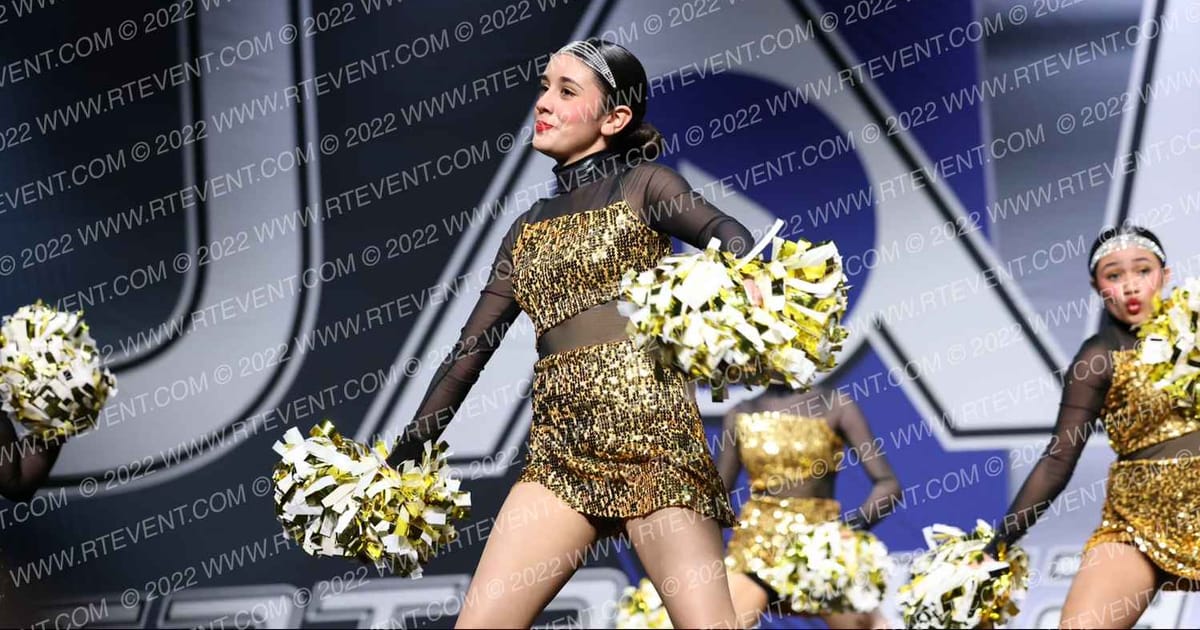 DOS PALOS BRONCO YOUTH CHEER SENIORS · California Youth and School Championship