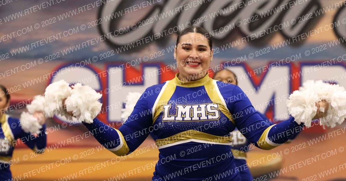 La Mirada High School Dance Varsity Pom · Cheerpros riverside