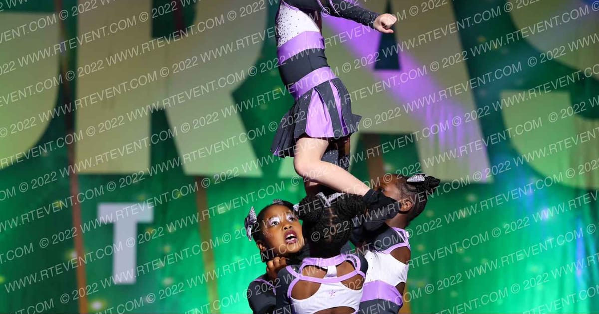 Douglasville Cheer Stars Mini Mercury · Mardi Gras Nationals