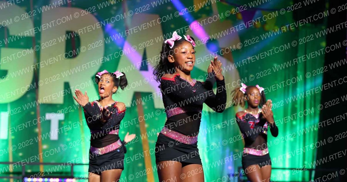 Zachary Cheer Athletics Smoke · Mardi Gras Nationals