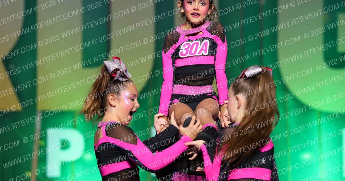 30 A ELITE Glam Girls · Mardi Gras Nationals