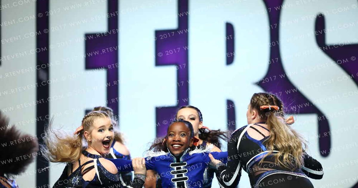 The California All Stars - Mesa Crush · CHEERSPORT NATIONALS HALL B2