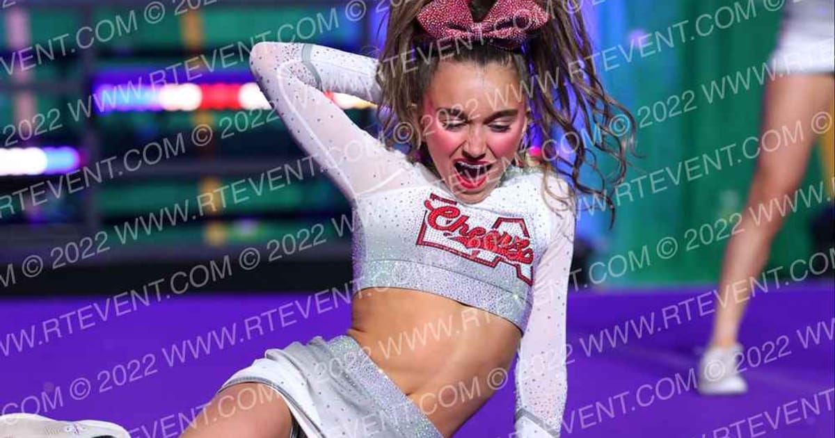 LA Cheerz Allstarz Silver Smack · Mardi Gras Nationals
