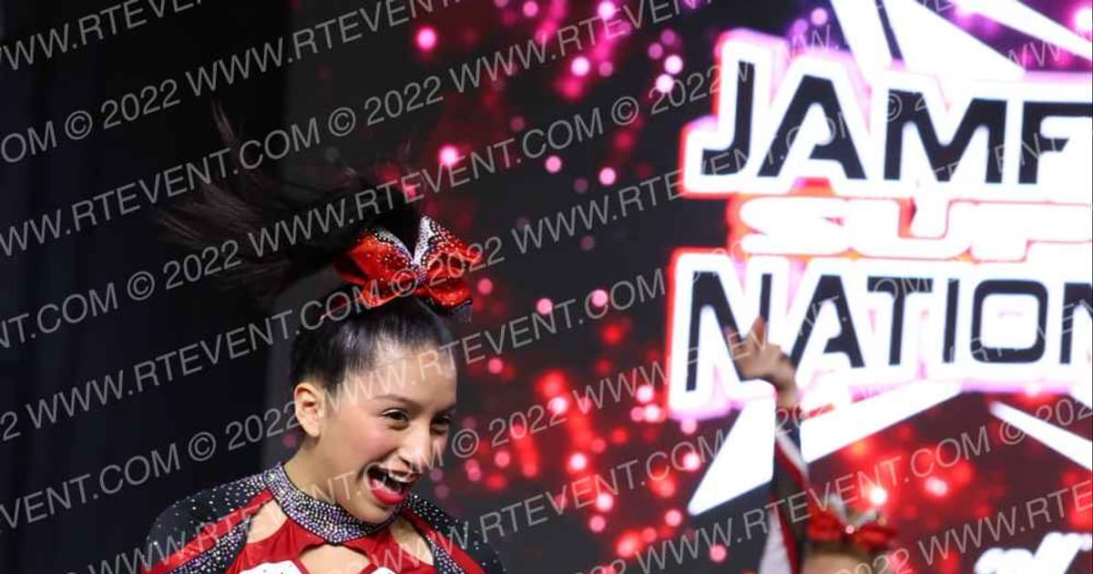 FAME NC KnockOut · Jamfest Cheer Super Nationals