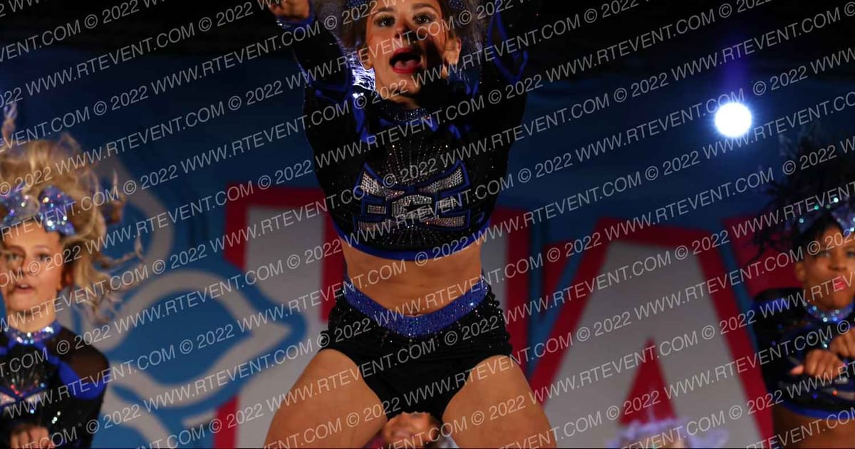 East Celebrity Elite - Hingham ICY CREW · Aloha Worcester Showdown DIDII