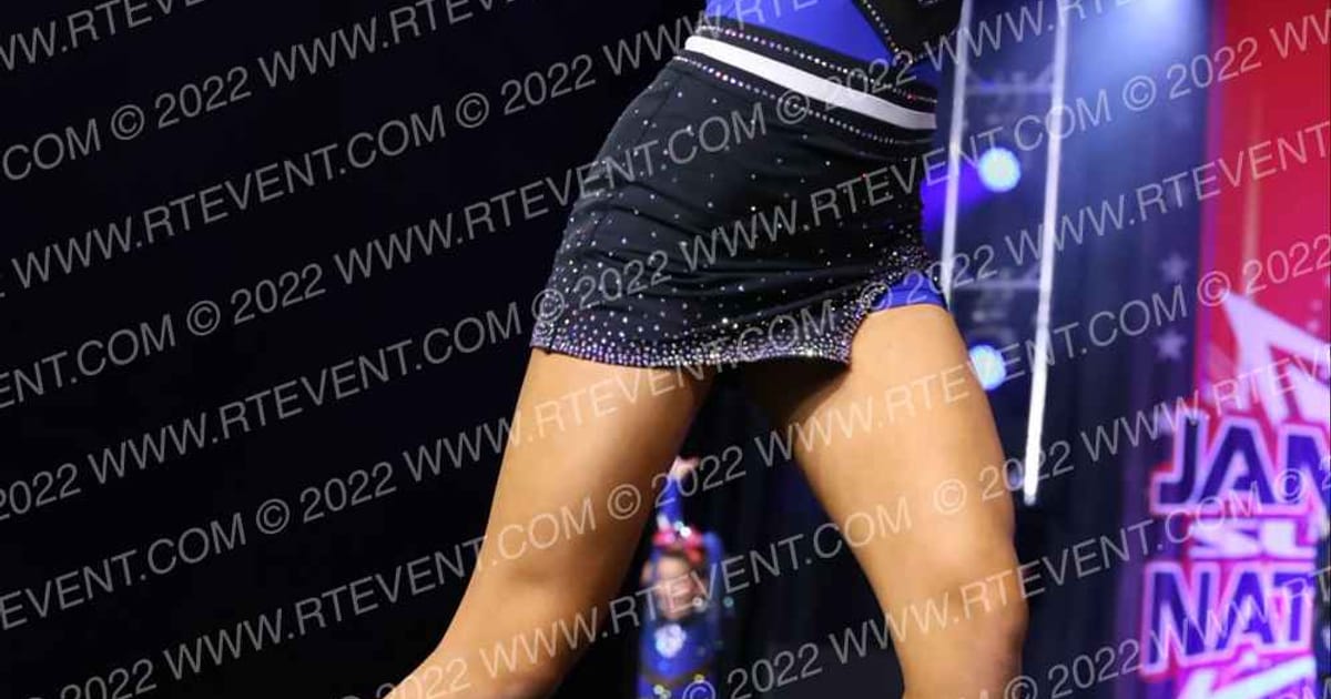 Cheer Athletics St. Louis Miss Harmony · Jamfest Cheer Super Nationals