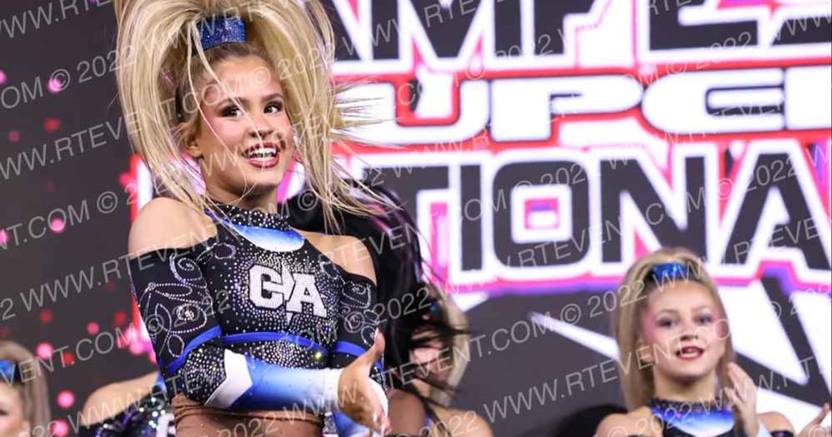 The California All Stars-Mesa Genesis · Jamfest Cheer Super Nationals